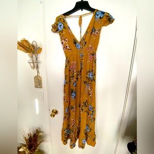Mustard floral maxi summer dress, size small